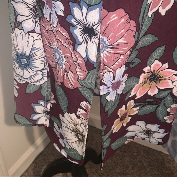 Floral Boho Kimono cardigan- Burgundy with floral print - Picture 7 of 10